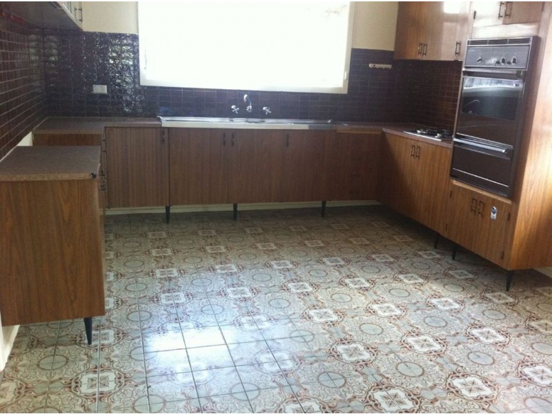 34 Cleary Court, Clayton South VIC 3169