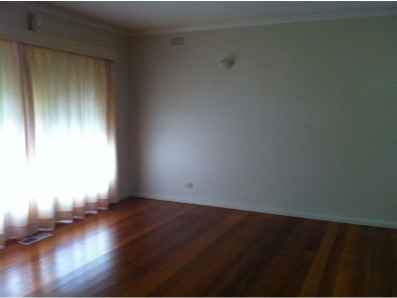 4 Grandview Avenue, Mulgrave VIC 3170