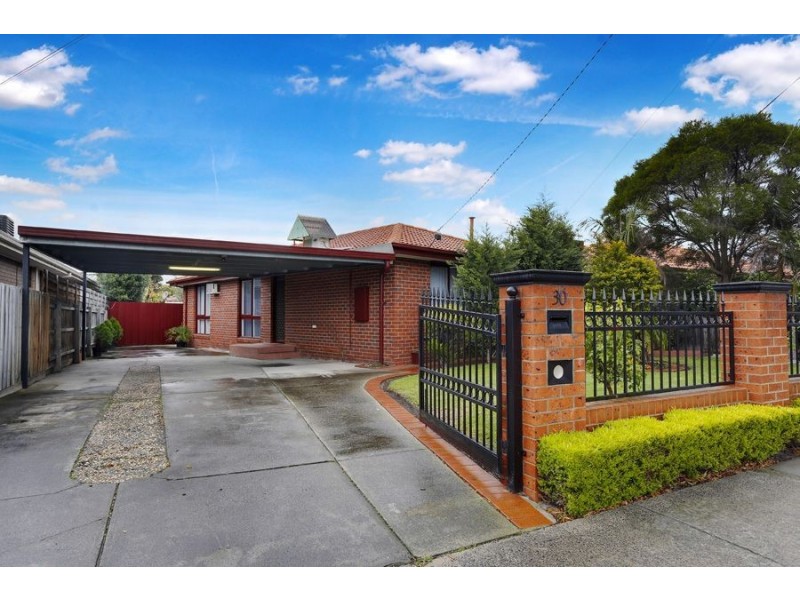 30 Bemboka Avenue, Clayton South VIC 3169