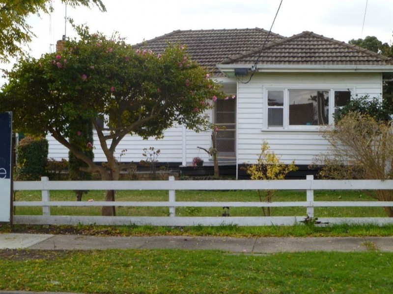 77 Fulton Street, Clayton VIC 3168