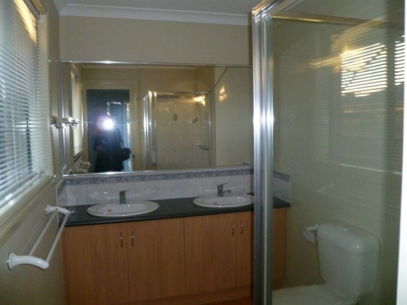 3 Dickson Mews, Berwick VIC 3806