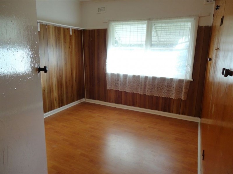 4 Prince Charles Street, Clayton VIC 3168