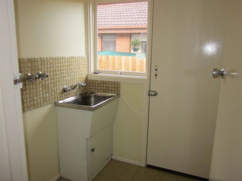 4/22 Latimer St, Noble Park VIC 3174