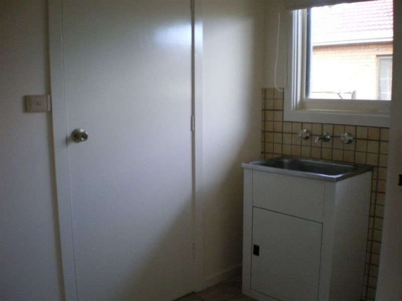 1/14-16 Wardale Rd, Springvale VIC 3171