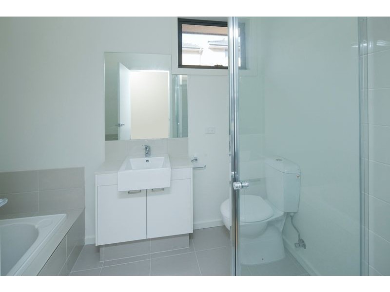 4/10 Alfred Street, Noble Park VIC 3174