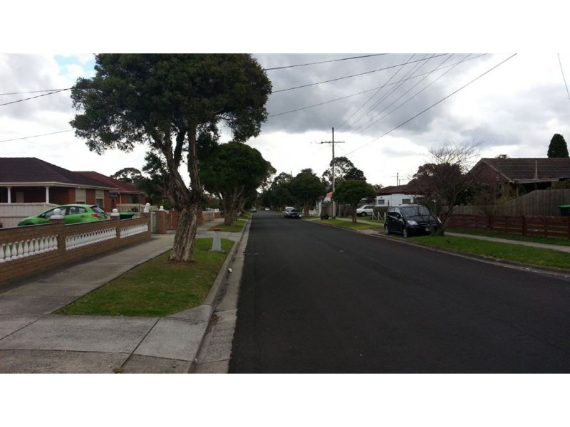 22 Nettelbeck Road, Clayton South VIC 3169