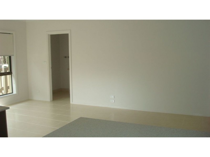 6 Cassia Street, Notting Hill VIC 3168