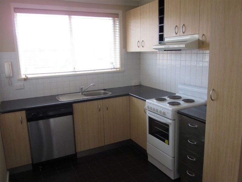 5/5 Burns Avenue, Clayton South VIC 3169