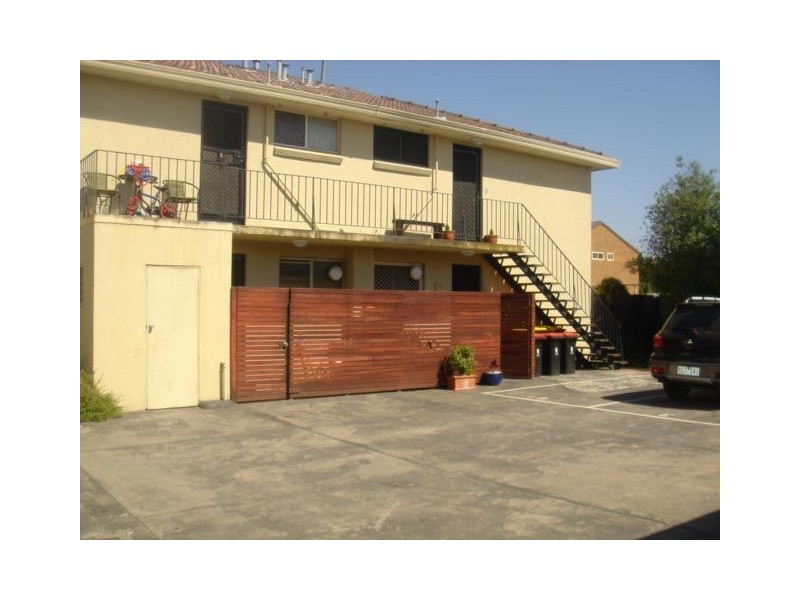 5/5 Burns Avenue, Clayton South VIC 3169