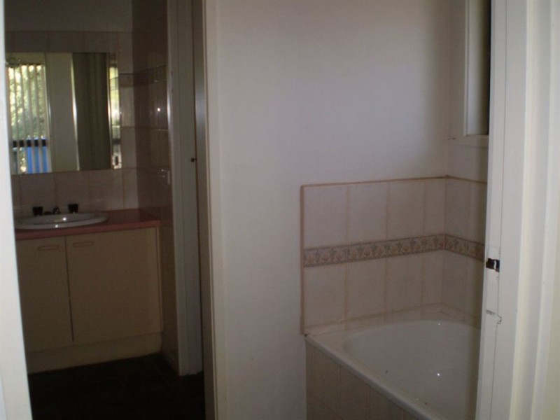 1/5 Norham Court, Berwick VIC 3806