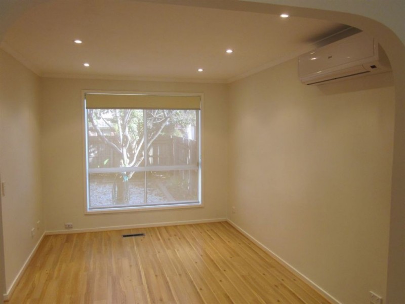 1/25 First Street, Clayton South VIC 3169