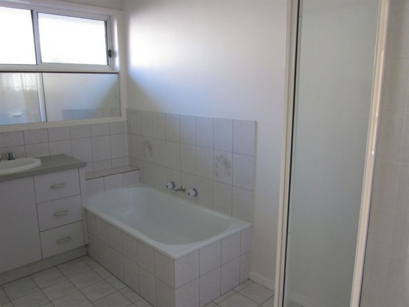 1/25 First Street, Clayton South VIC 3169