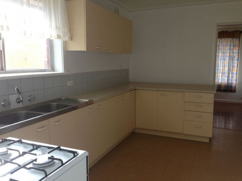 1/35 Cambro Road, Clayton VIC 3168