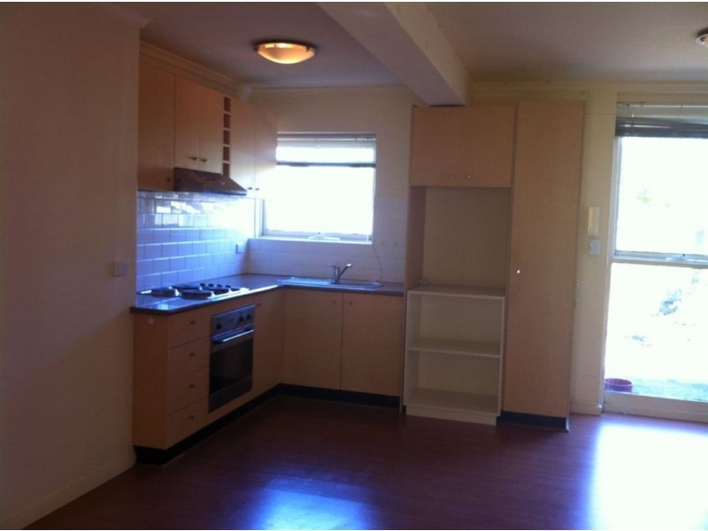 1/18 Stockdale Ave, Clayton VIC 3168