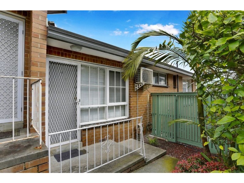 4/4 Waverley Road, Chadstone VIC 3148