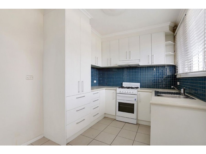 4/4 Waverley Road, Chadstone VIC 3148