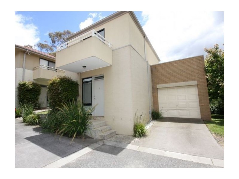 5 Shady Mews, Clayton VIC 3168