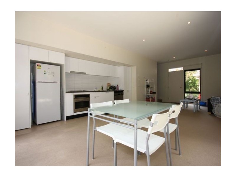 5 Shady Mews, Clayton VIC 3168