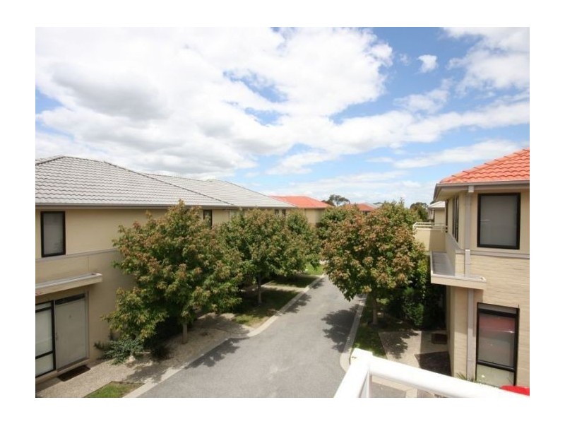5 Shady Mews, Clayton VIC 3168