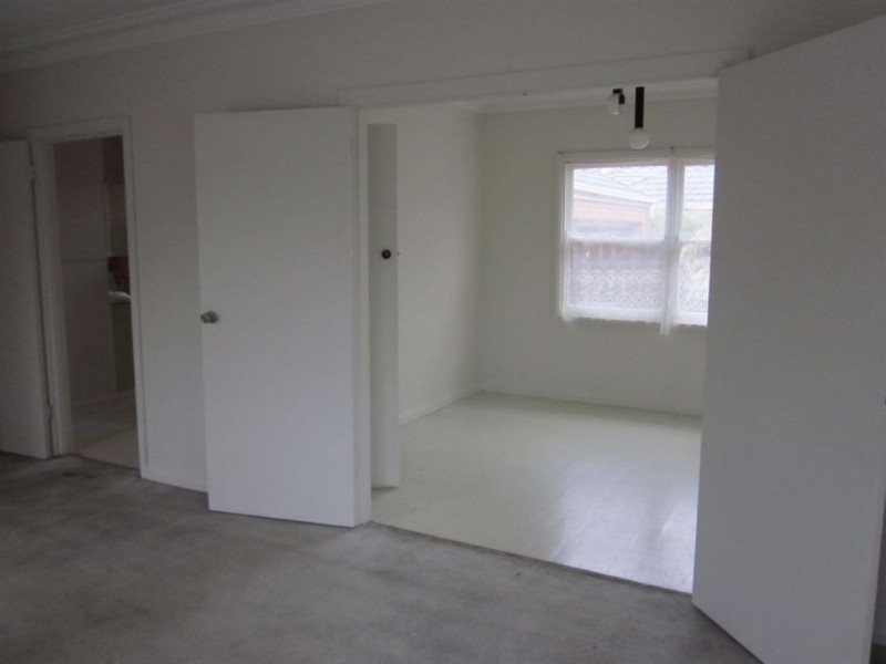 1/4 McBean Street, Clayton VIC 3168
