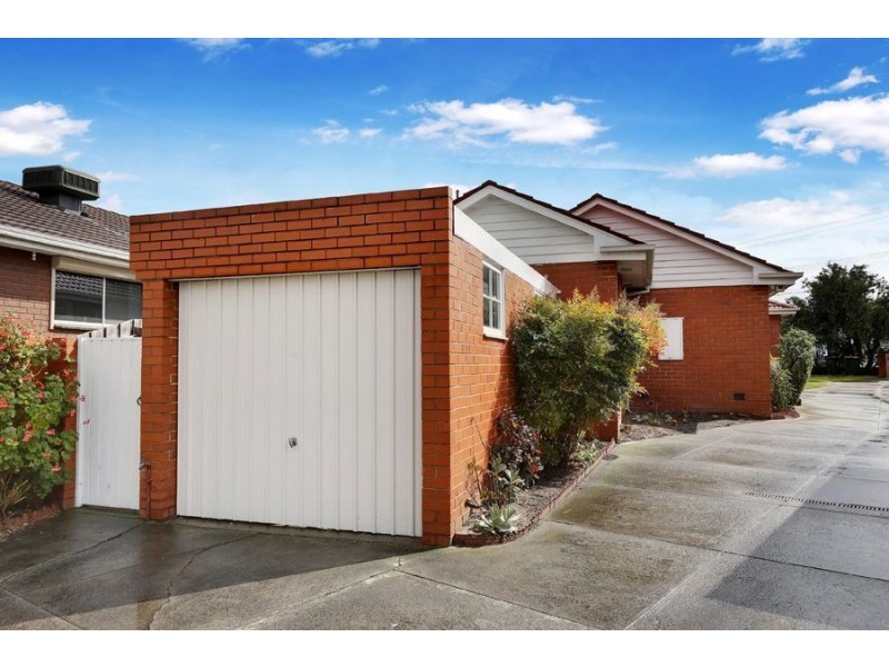 2/1340 Dandenong Road, Hughesdale VIC 3166