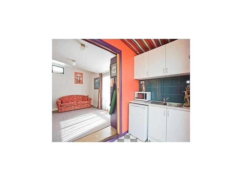 2 Vernon Street, Huntingdale VIC 3166