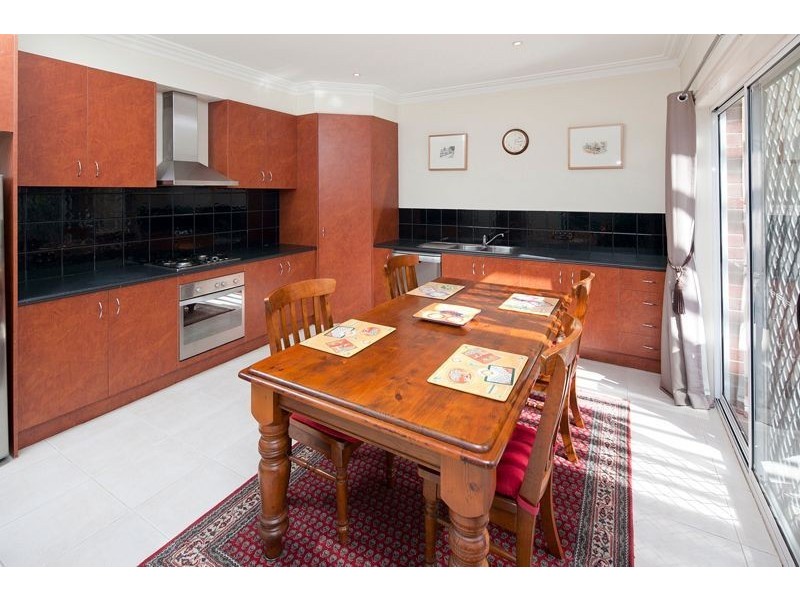 10B Caledonia Crescent, Mulgrave VIC 3170