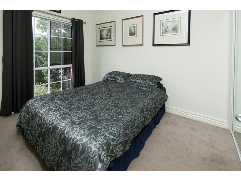 10B Caledonia Crescent, Mulgrave VIC 3170