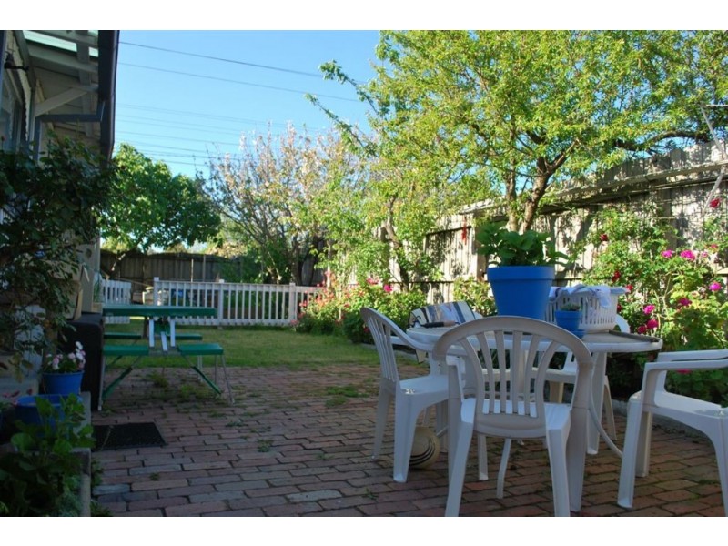 1242A Centre Road, Clayton South VIC 3169