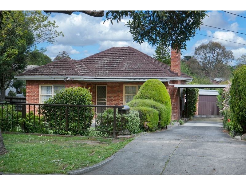 4 Fairview Avenue, Ringwood East VIC 3135