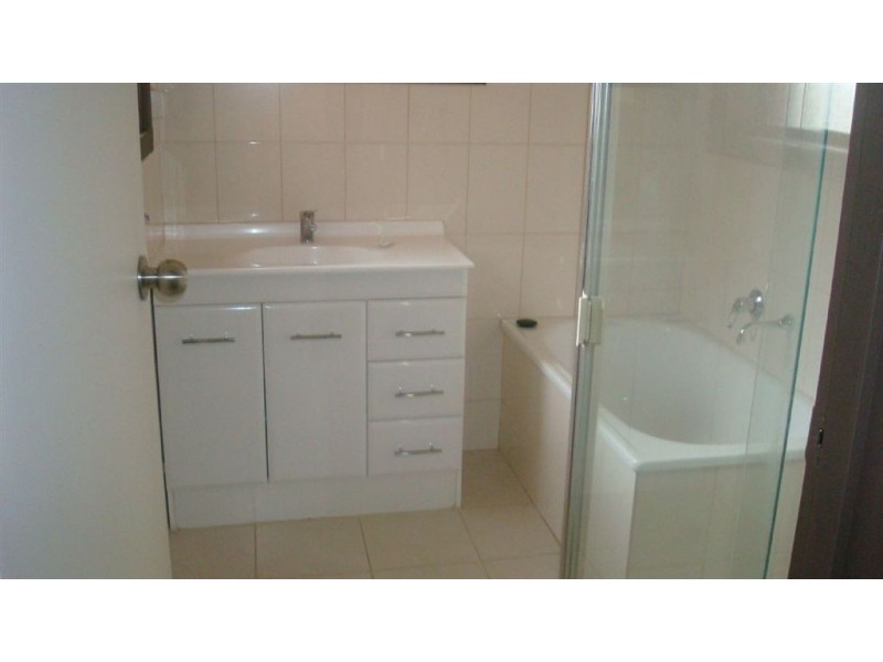 4/1439 North Road, Clayton VIC 3168