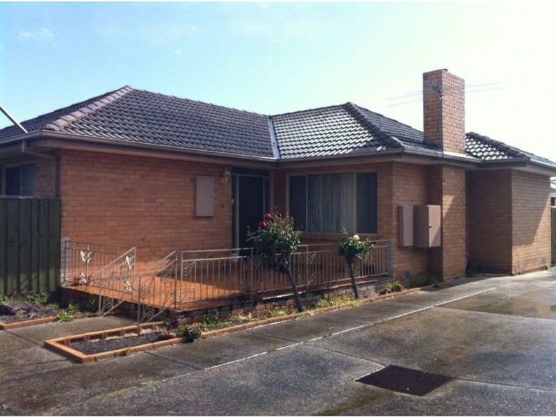 1/8 Clarevale Street, Clayton South VIC 3169