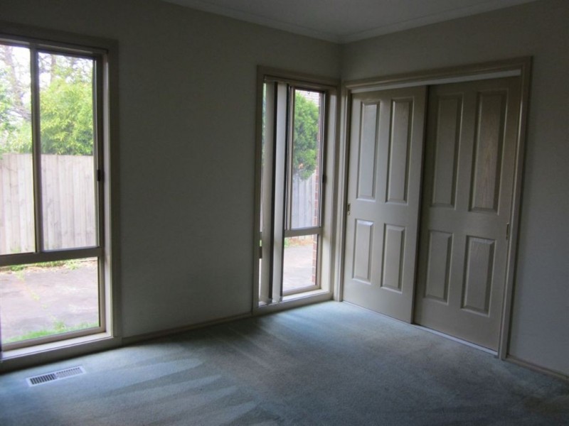 3/241 Clayton Rd, Clayton VIC 3168