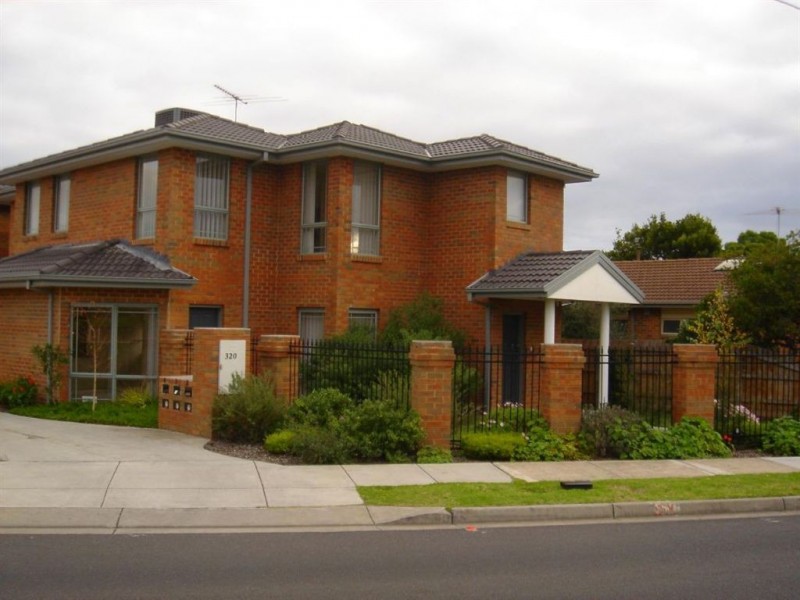 4/320 Haughton Road, Oakleigh South VIC 3167