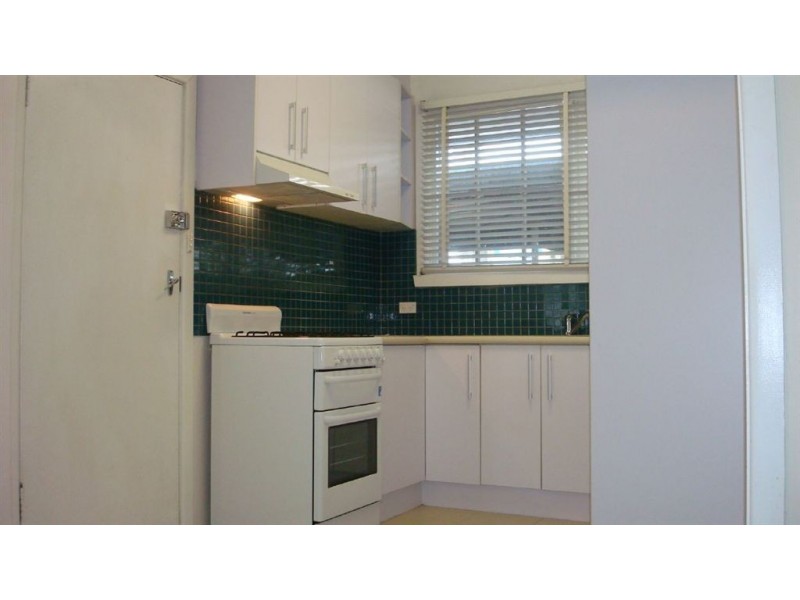 6/4 Waverley Road, Chadstone VIC 3148