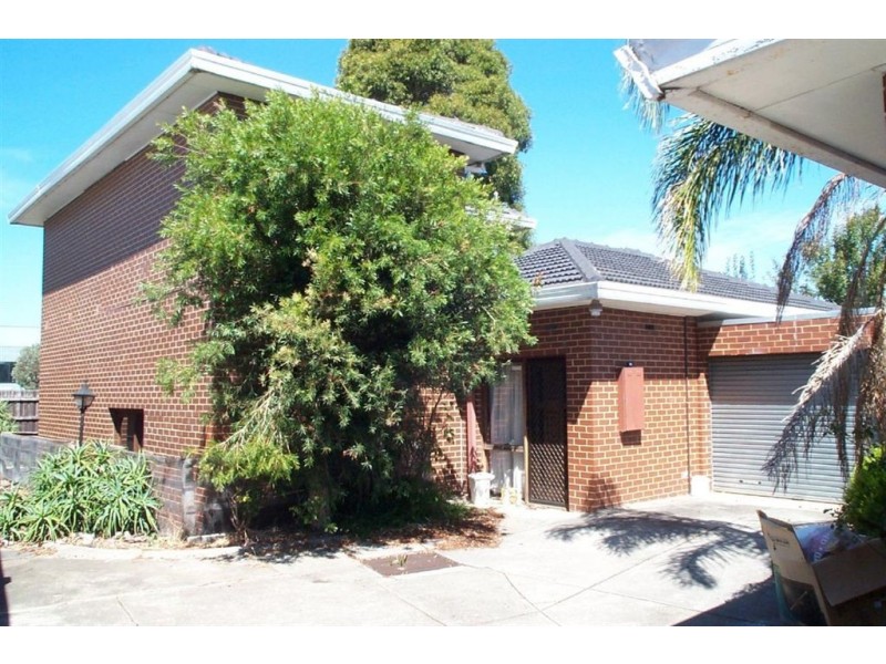 22B Renver Road, Clayton VIC 3168