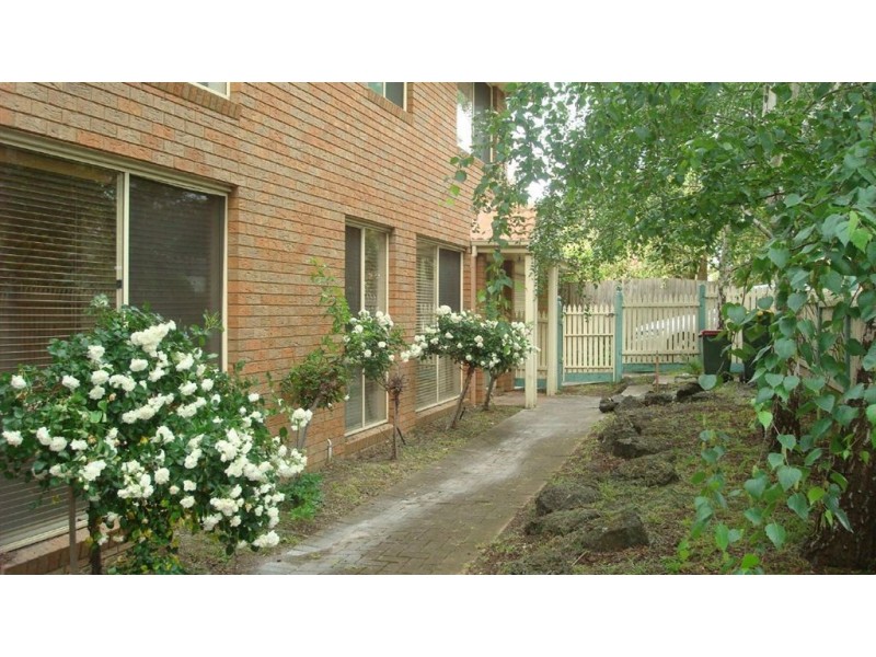 2 Candlebark Lane, Nunawading VIC 3131