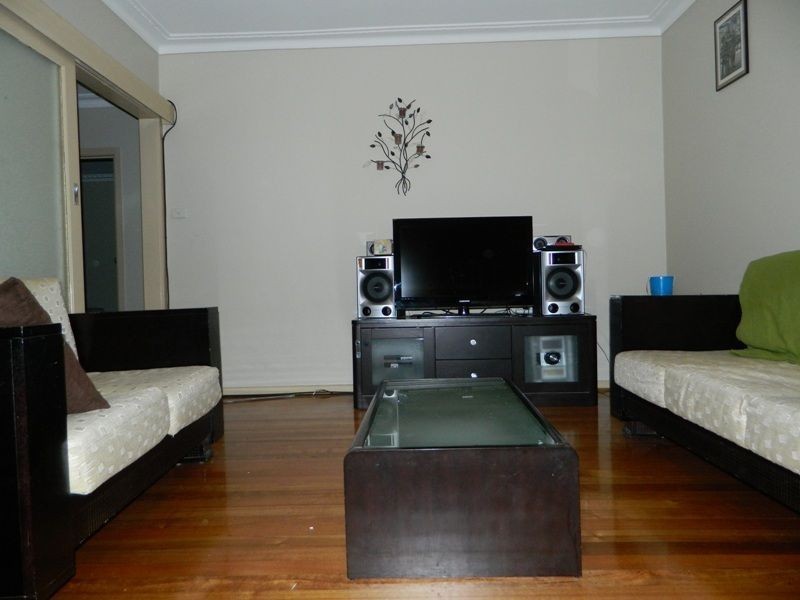 1/8 Clarevale Street, Clayton South VIC 3169