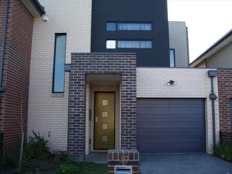 19 Autumn Terrace, Clayton South VIC 3169