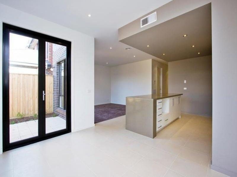 19 Autumn Terrace, Clayton South VIC 3169