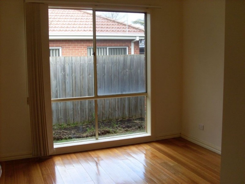 3/32 DENNIS ST, Clayton VIC 3168