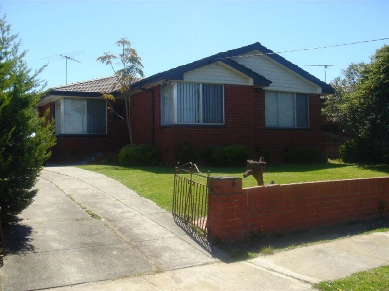 5 Narrumburn Road, Clayton South VIC 3169