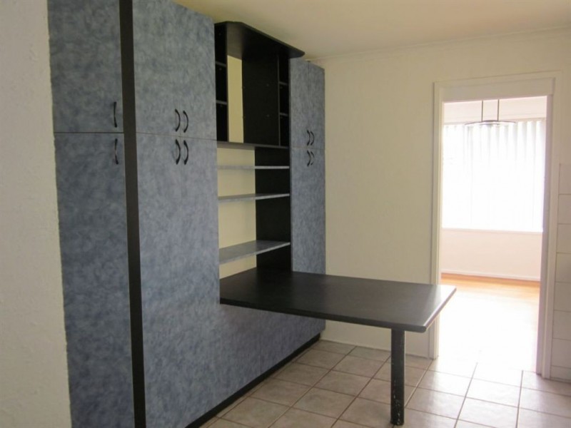 5 Narrumburn Road, Clayton South VIC 3169