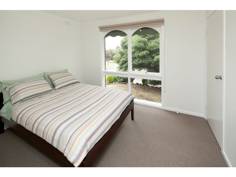 59 Charles Green Avenue, Endeavour Hills VIC 3802