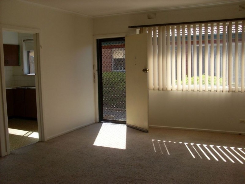 4/35 Myriong Street, Clayton VIC 3168