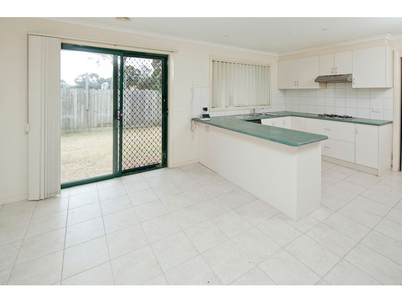 2/13 Faulkiner Street, Clayton VIC 3168