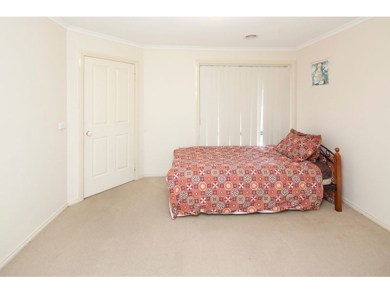 2/13 Faulkiner Street, Clayton VIC 3168