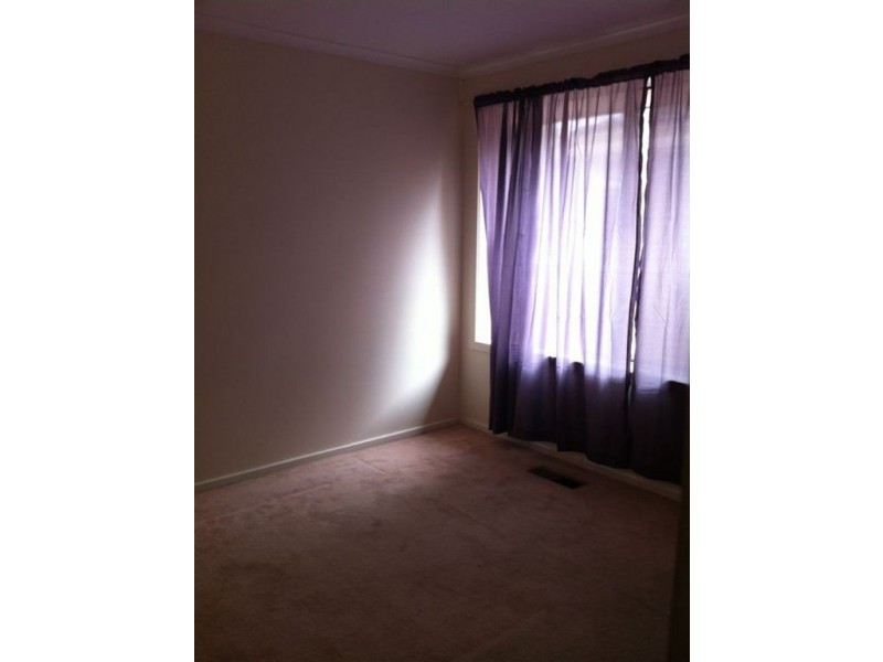 2/1 OAKES AVENUE, Clayton South VIC 3169