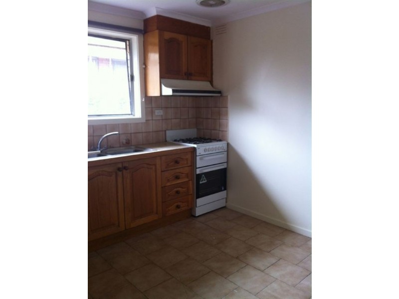 2/1 Oakes Avenue, Clayton South VIC 3169