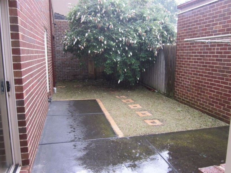 1/7 Lantana St, Clayton VIC 3168